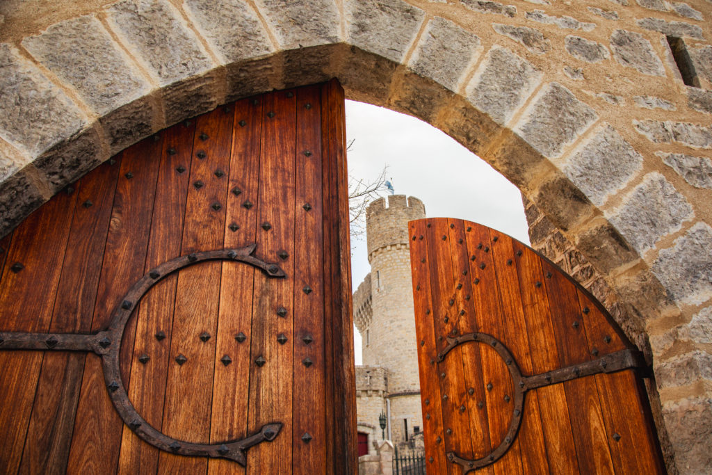 chateau aulan drome toulourenc