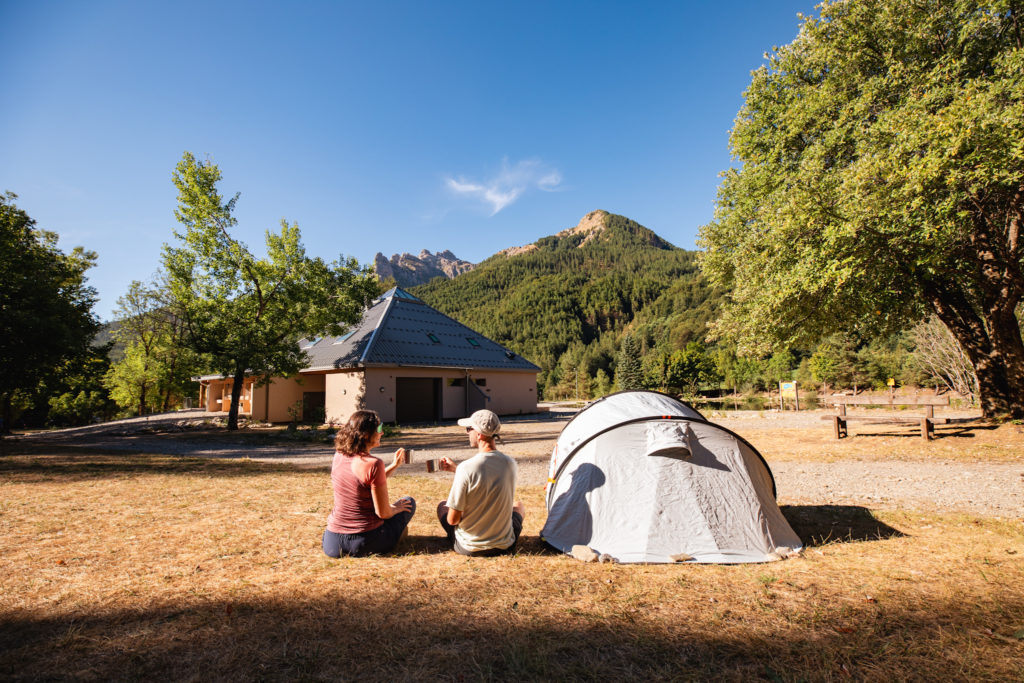 Base nature de l'Iscle aux Gourniers à Réallon dans le parc national des Ecrins