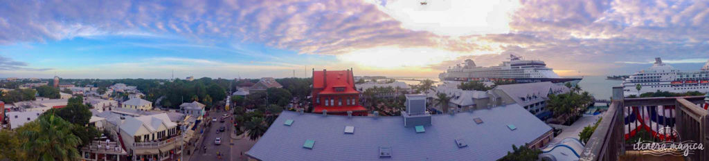 Key West, paradis tropical, jardin enchanté, est aussi le lieu de fête privilégié de la communauté LGBT. Venez bronzer sous l'arc-en-ciel !