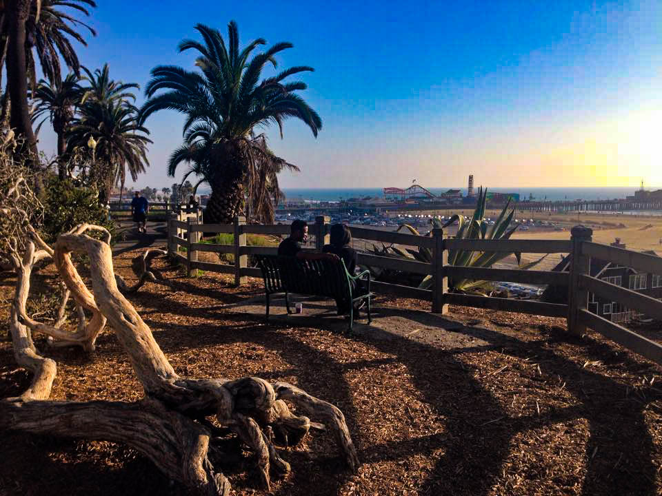 Un couple à Pacific Palisades, Santa Monica.