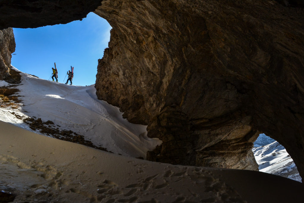 explorer les chourums du dévoluy spéléologie rando escalade