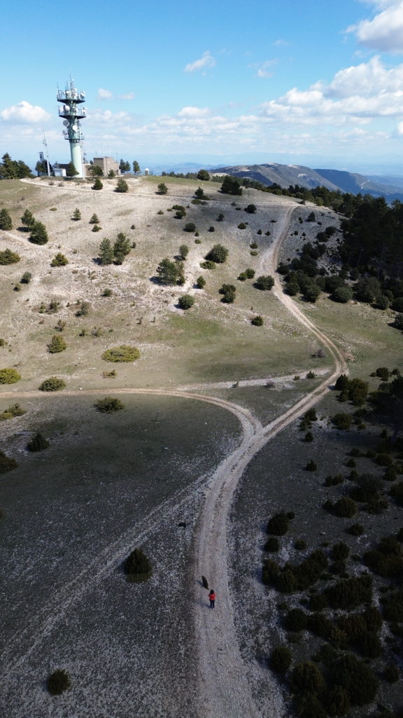 Randonnée sur le Mourre Nègre, point culminant du Luberon