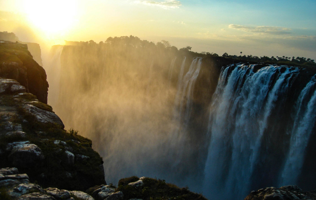 cascade afrique chutes victoria sunset waterfall