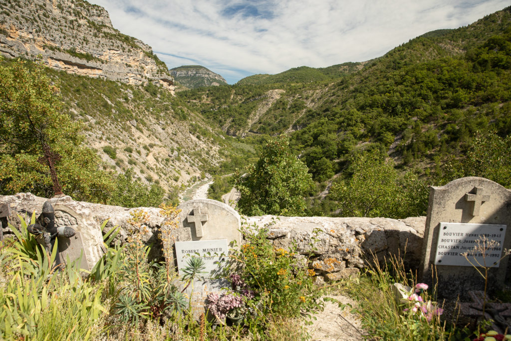 sur la route de l'olivier en baronnies provençales