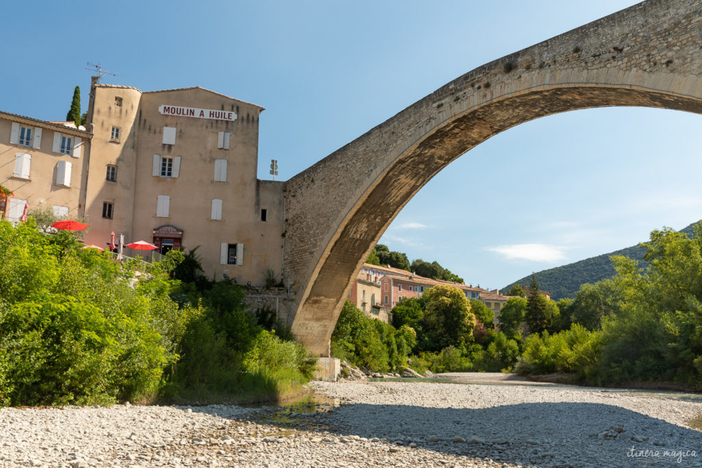 Die Ölbaum-Route in der Provence: entdecken Sie eine geheime, untouristische Provence, im Herzen des Naturparks der Baronnies provençales.