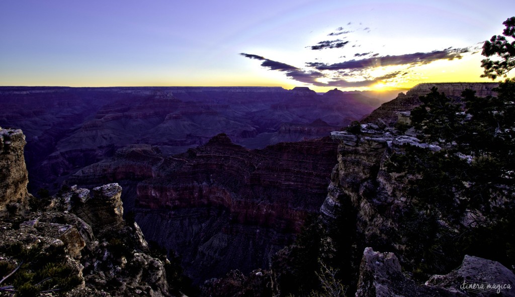 Saviez-vous que le Grand Canyon reste une énigme ? Que les scientifiques se demandent toujours comment est née cette gorge de tous les superlatifs ? Voyage à la découverte des secrets du Grand Canyon, histoires folles, photos à donner le vertige, astuces et itinéraires.