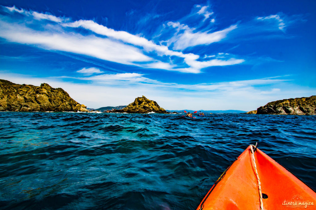 Venez découvrir la presqu'île de Giens : ses plages de rêve et ses calanques secrètes, ses marais salants, ses panoramas inoubliables, ses sports nautiques... le meilleur de la Côte d'Azur !