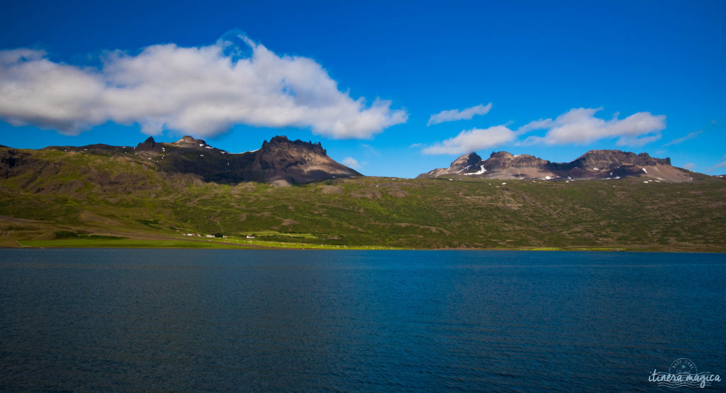 L’Islande est le pays des vikings. Partez sur les traces du peuple légendaire du nord, entre histoire et légende. Découvrez les lieux mythiques, l’exotique Viking Café, la forteresse Borgavirki, la péninsule de Snaefellsnes, et bien d’autres endroits magiques qui évoqueront l’héritage des vikings en Islande.