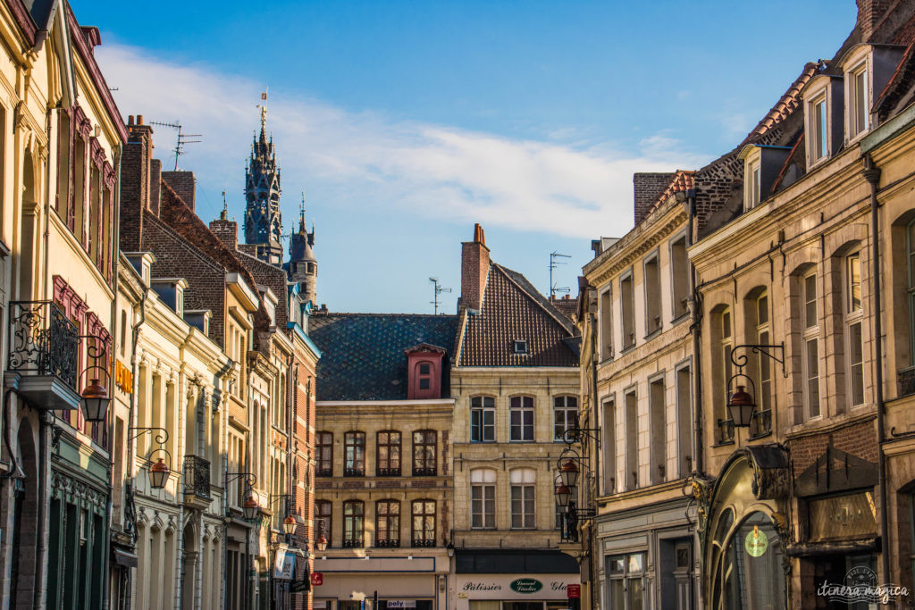 Découvrez Douai, la cité des géants, et le plus beau beffroi du Nord ! Que voir à Douai ? Blog Douai