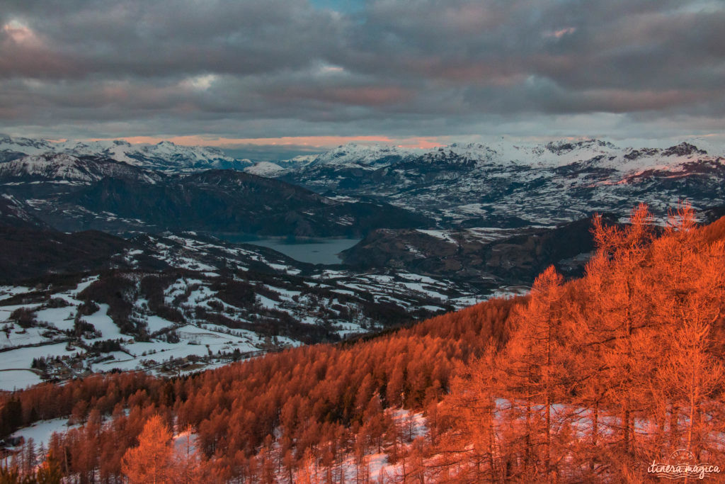 Une station de ski familiale et solidaire dans les Alpes du sud : Saint Jean Montclar, autogérée par ses habitants