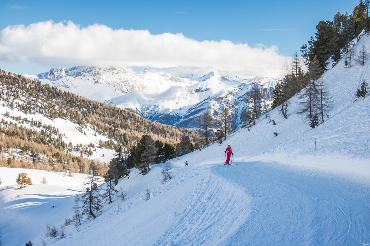 Une station de ski familiale et solidaire dans les Alpes du sud : Saint Jean Montclar, autogérée par ses habitants