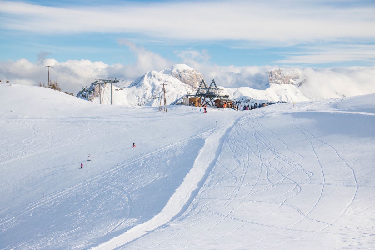 Une station de ski familiale et solidaire dans les Alpes du sud : Saint Jean Montclar, autogérée par ses habitants