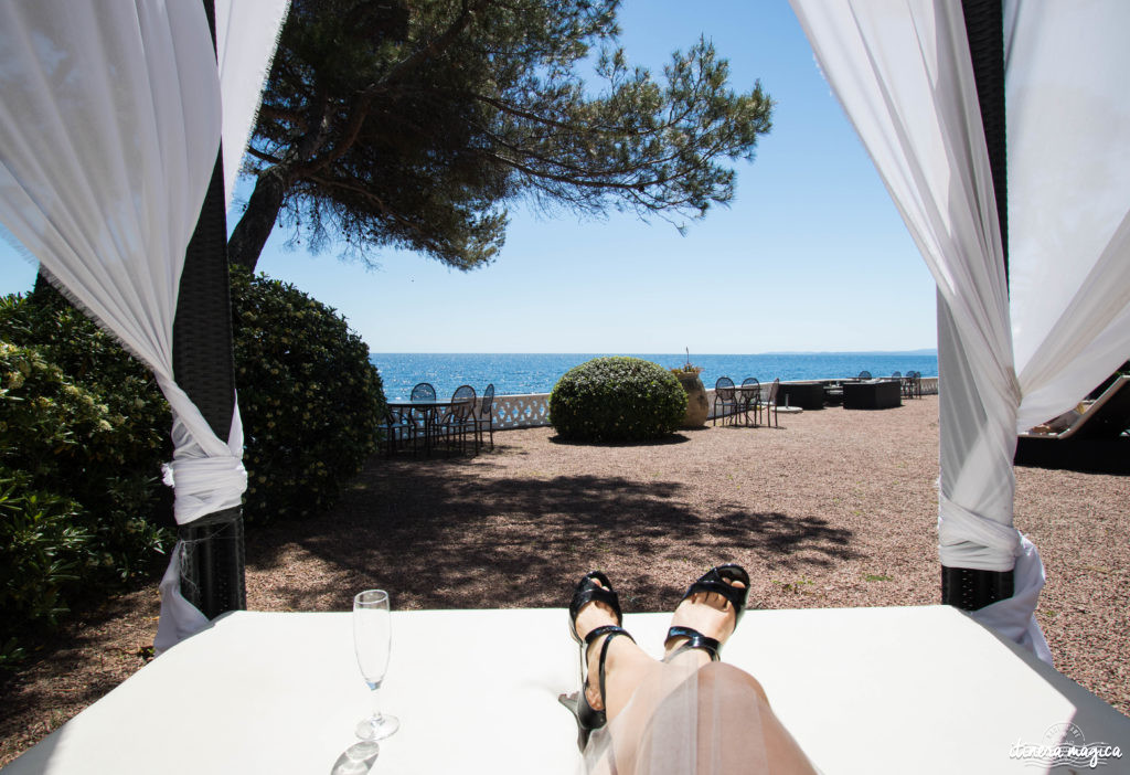Un hôtel romantique sur la Côte d'Azur : découvrez la superbe Villa Mauresque à Saint Raphaël.