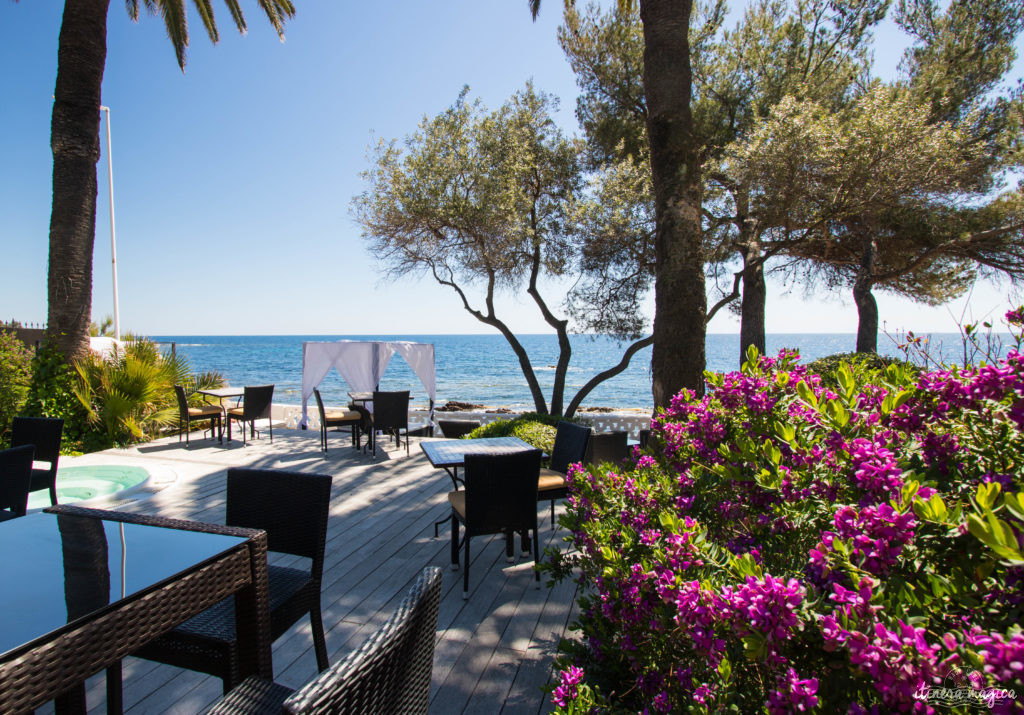 Un hôtel romantique sur la Côte d'Azur : découvrez la superbe Villa Mauresque à Saint Raphaël.