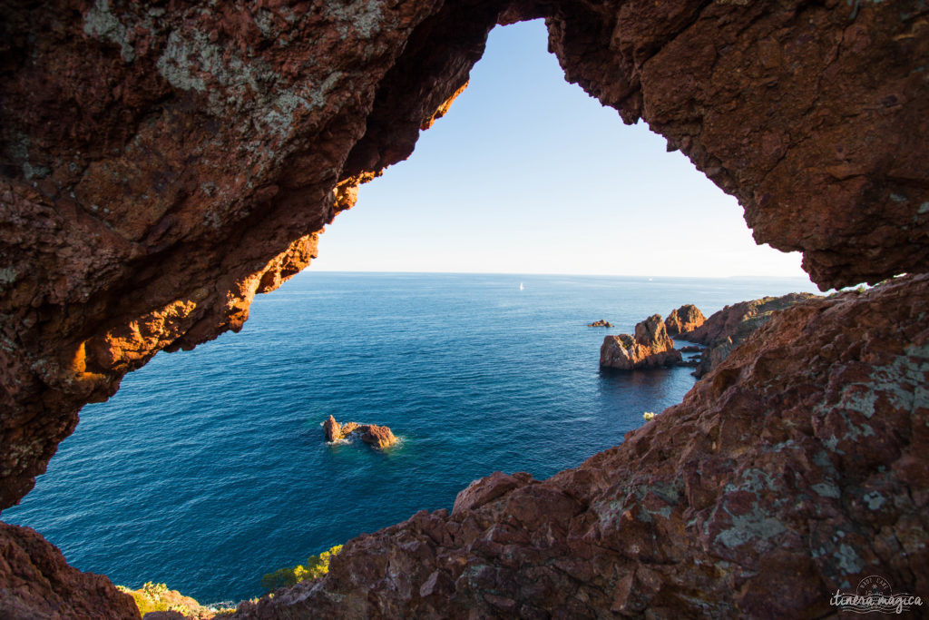 Les plus beaux points de vue de l'Estérel : panoramas et randonnées, découvrez Saint Raphaël en beauté.