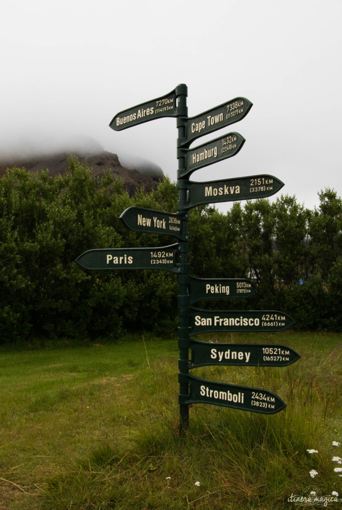 L’Islande est le pays des vikings. Partez sur les traces du peuple légendaire du nord, entre histoire et légende. Découvrez les lieux mythiques, l’exotique Viking Café, la forteresse Borgavirki, la péninsule de Snaefellsnes, et bien d’autres endroits magiques qui évoqueront l’héritage des vikings en Islande.