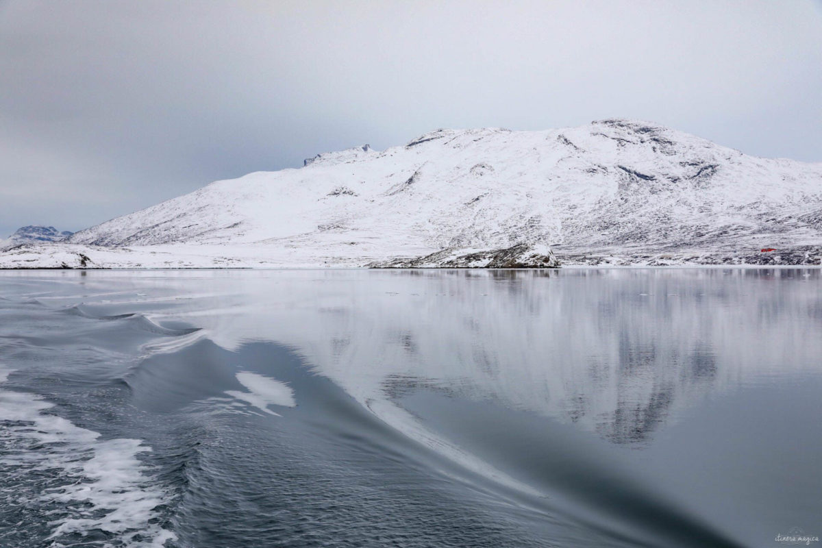 Découvrez Nuuk, capitale du Groenland. Que voir et que faire à Nuuk ? Musées, excursions dans le fjord, découverte de la montagne... Nuuk groenland blog.