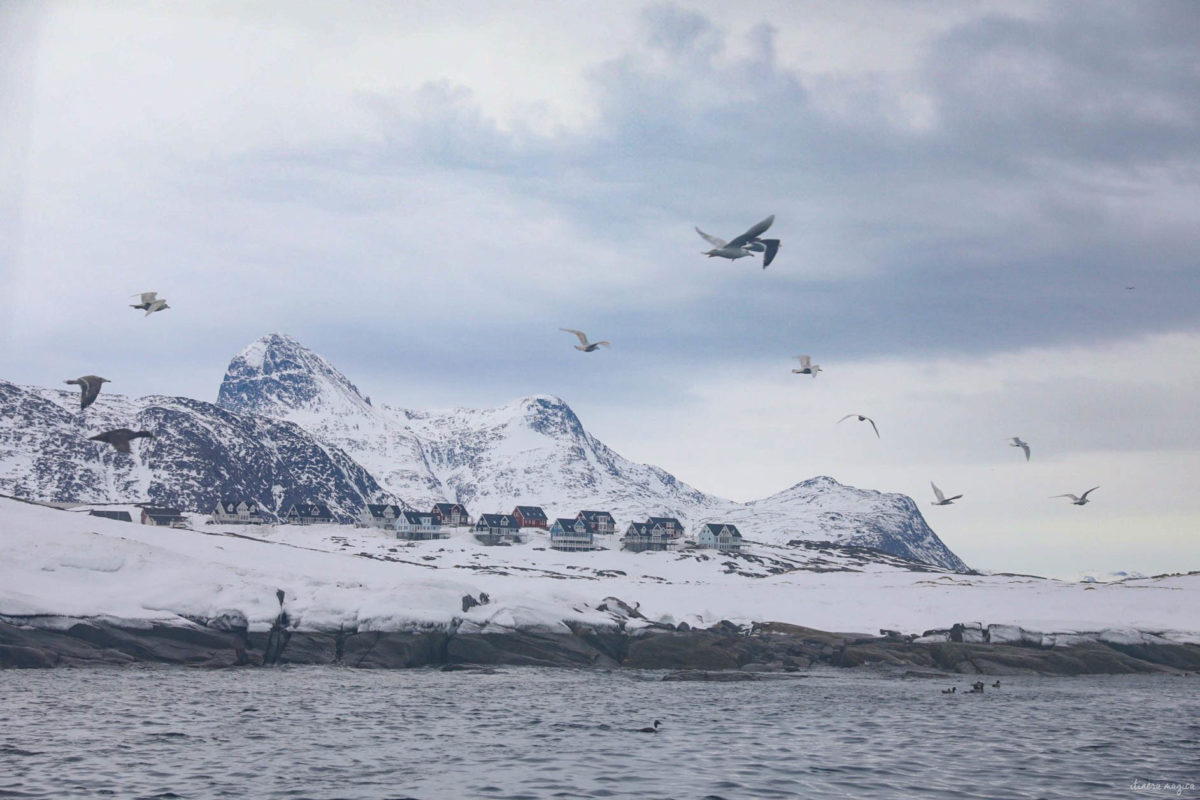 Découvrez Nuuk, capitale du Groenland. Que voir et que faire à Nuuk ? Musées, excursions dans le fjord, découverte de la montagne... Nuuk groenland blog.