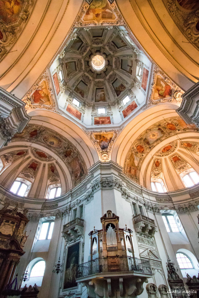 Salzbourg, cathédrale. Itinéraire romantique en Autriche : un voyage de rêve entre Salzbourg, Innsbruck, le château Hohenwerfen, les cascades de Krimml et un hôtel spa romantique. 