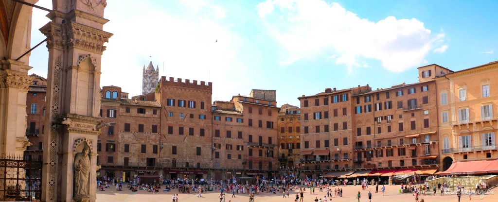 Piazza del Campo de Sienne.