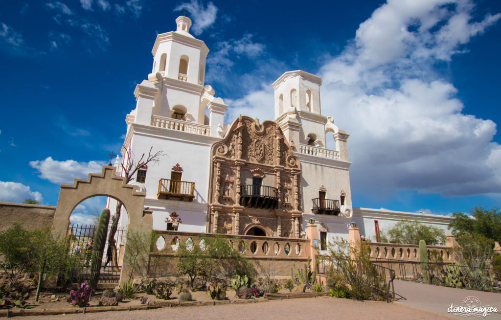 Découvrez la culture amérindienne d'Arizona : Montezuma Castle, Tuzigoot, San Xavier del Bac... un roadtrip sur les traces des premiers Américains !