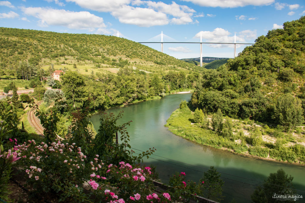 Que faire et que voir dans le sud de l’Aveyron ? Itinéraires, activités, points de vue, incontournables autour de Millau, Roquefort, sur le Larzac.