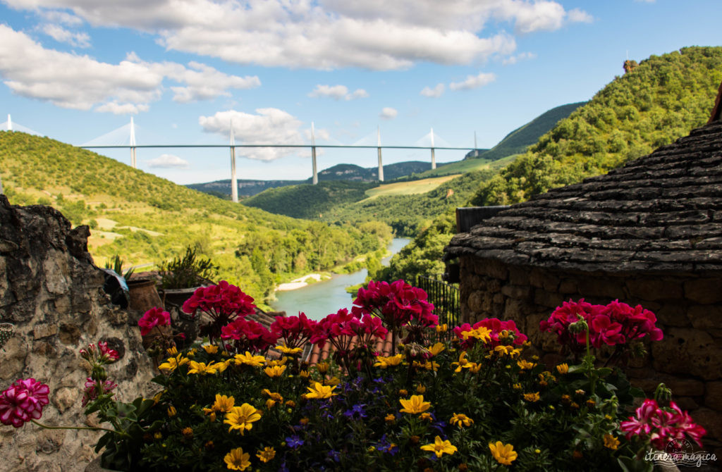  Millau et son monumental viaduc.