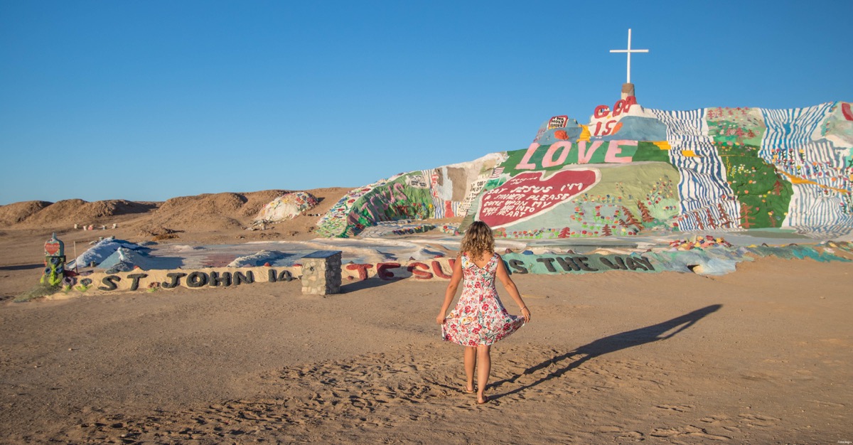 Salvation Mountain, Salton Sea, Joshua Tree : road trip en Californie apocalyptique, dans le désert empoisonné. Visiter Salvation mountain, le blog. 