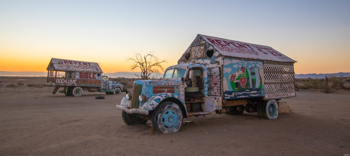 Salvation Mountain, Salton Sea, Joshua Tree : road trip en Californie apocalyptique, dans le désert empoisonné. Visiter Salvation mountain, le blog. 