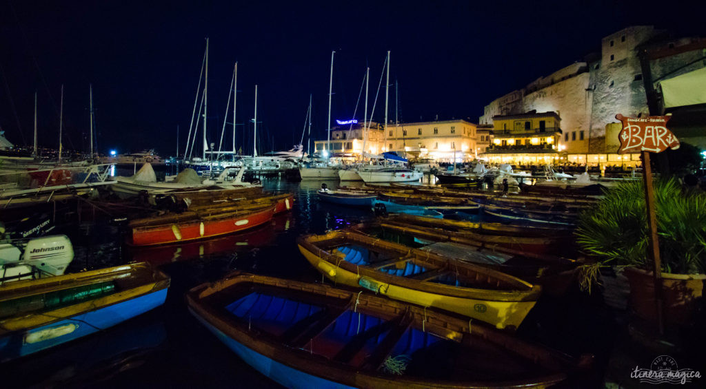 Incandescente et secrète, Naples fascine par ses passions à fleur de peau. Et sous les pentes du Vésuve dort Pompéi, si émouvante. L'Italie côté coeur.