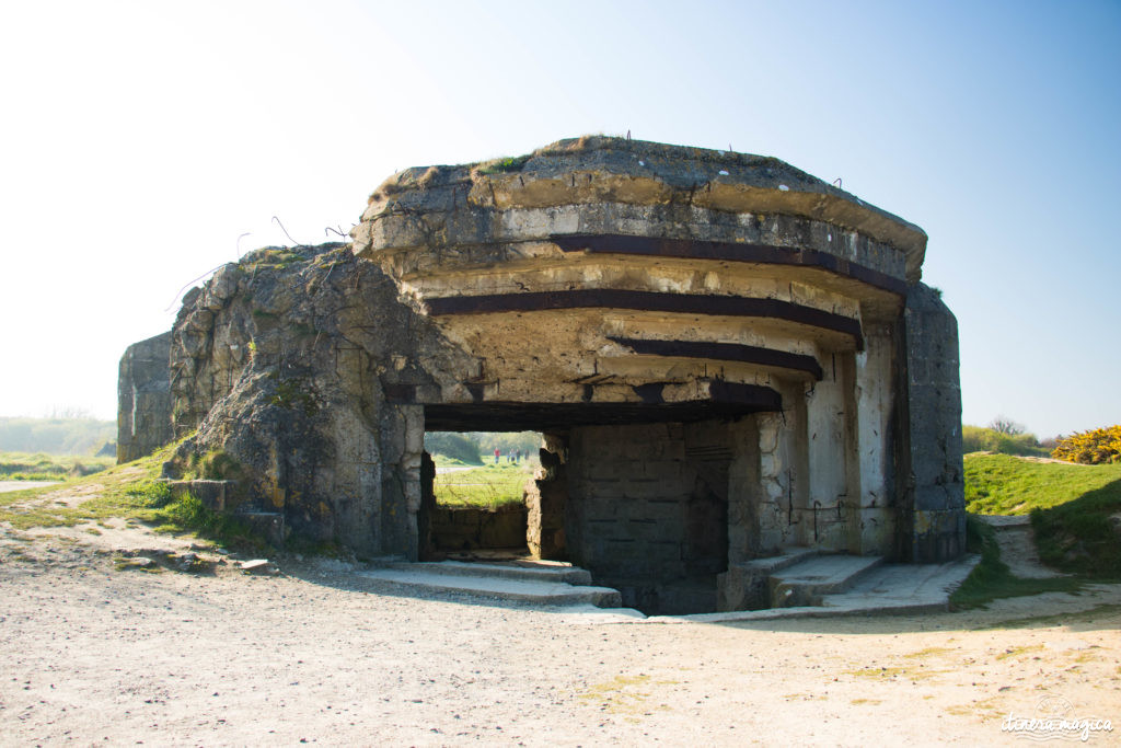 Le circuit guidé des plages du débarquement : plongée au coeur de l'histoire. Pointe du Hoc, Omaha Beach, Arromanches, mémorial de Caen, cimetière américain de Colleville.