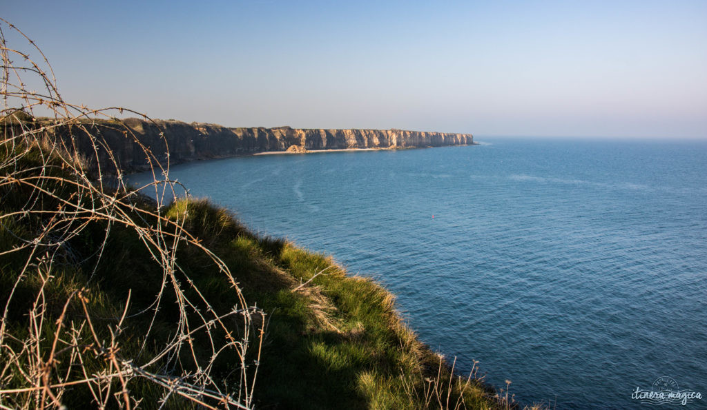 Le circuit guidé des plages du débarquement : plongée au coeur de l'histoire. Pointe du Hoc, Omaha Beach, Arromanches, mémorial de Caen.