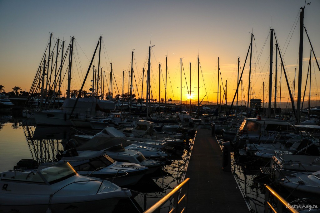 Coucher de soleil dans le port de Saint Raphaël.