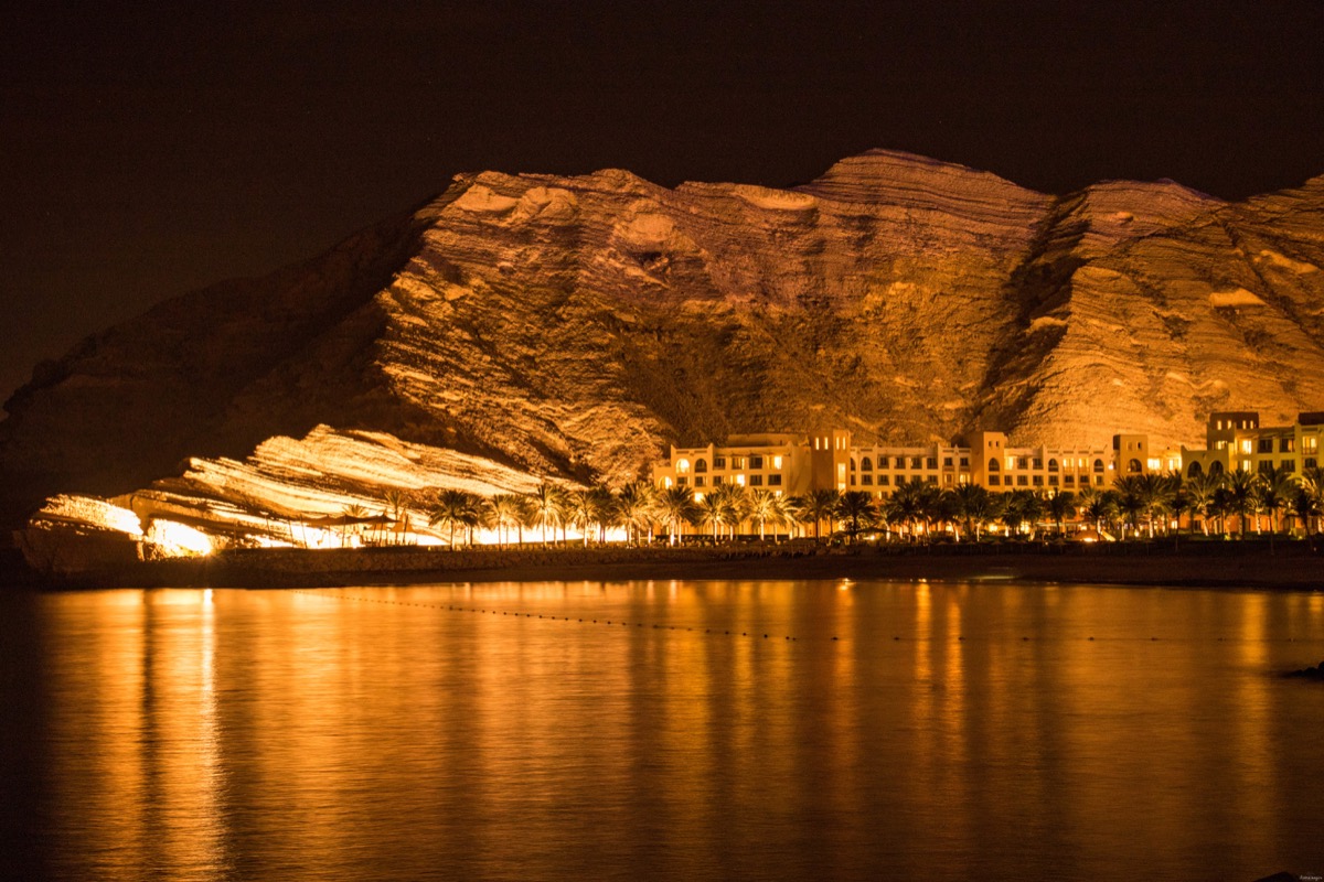 réserve tortues oman ras al jinz hotel