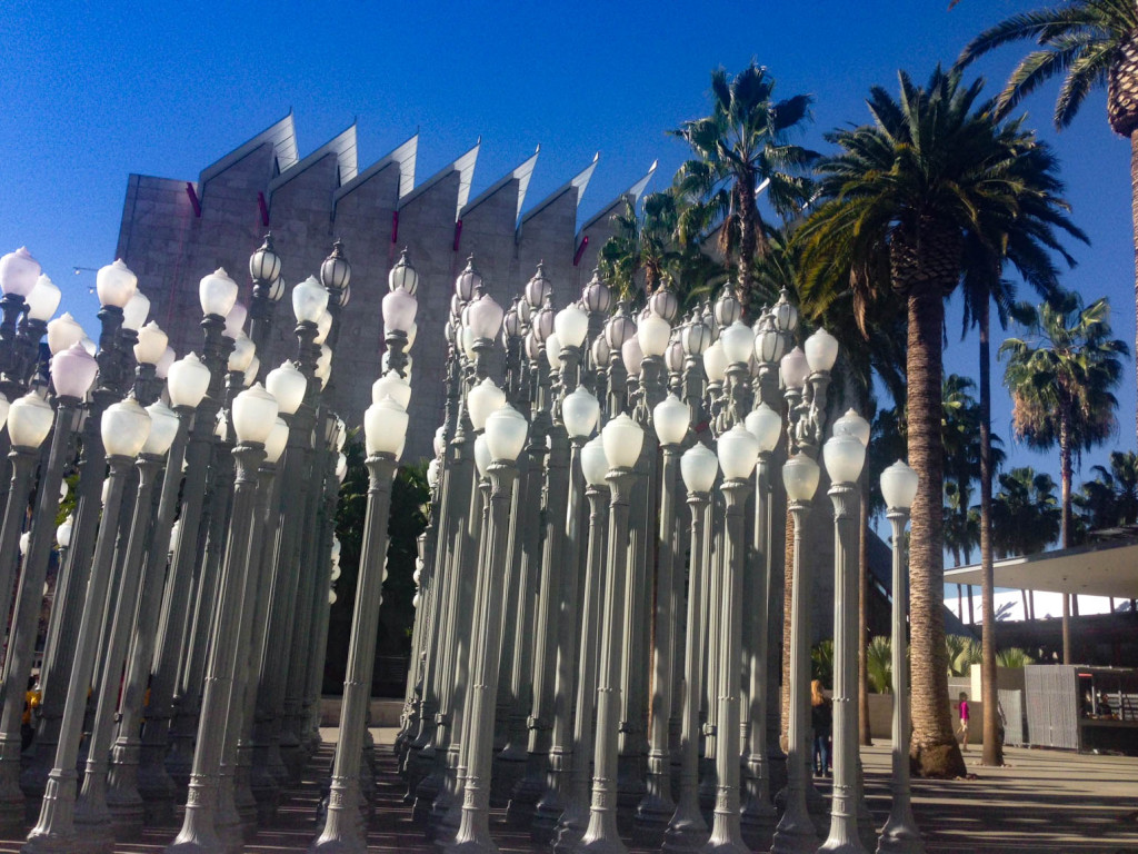 Urban Light, devant le LACMA.