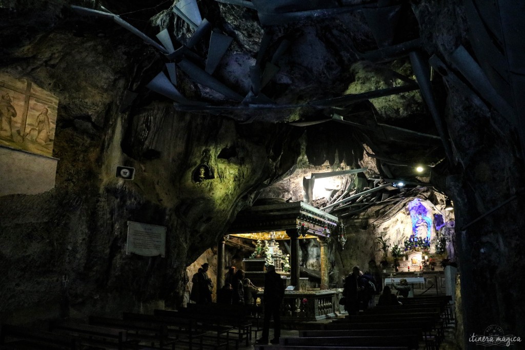 In der Grotte vom Santuario Santa Rosalia