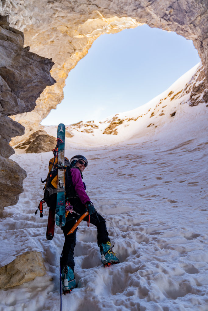 Explorer les chourums du Dévoluy : via souterrata, ski de rando, spéléologie...