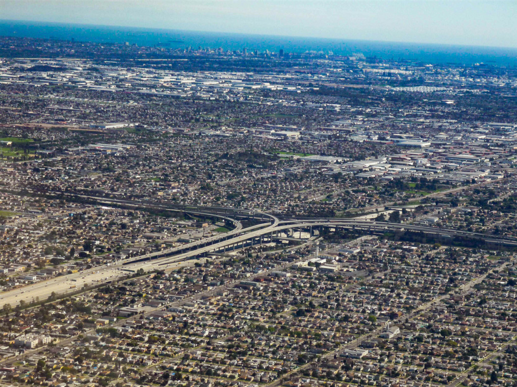 Serpentines des freeways, comme partout à L.A.