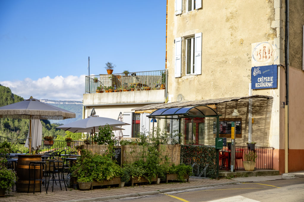 Les deux mondes chatillon