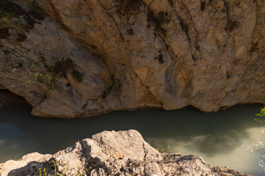 Visiter Digne les Bains : randonnée des gorges de Trévans