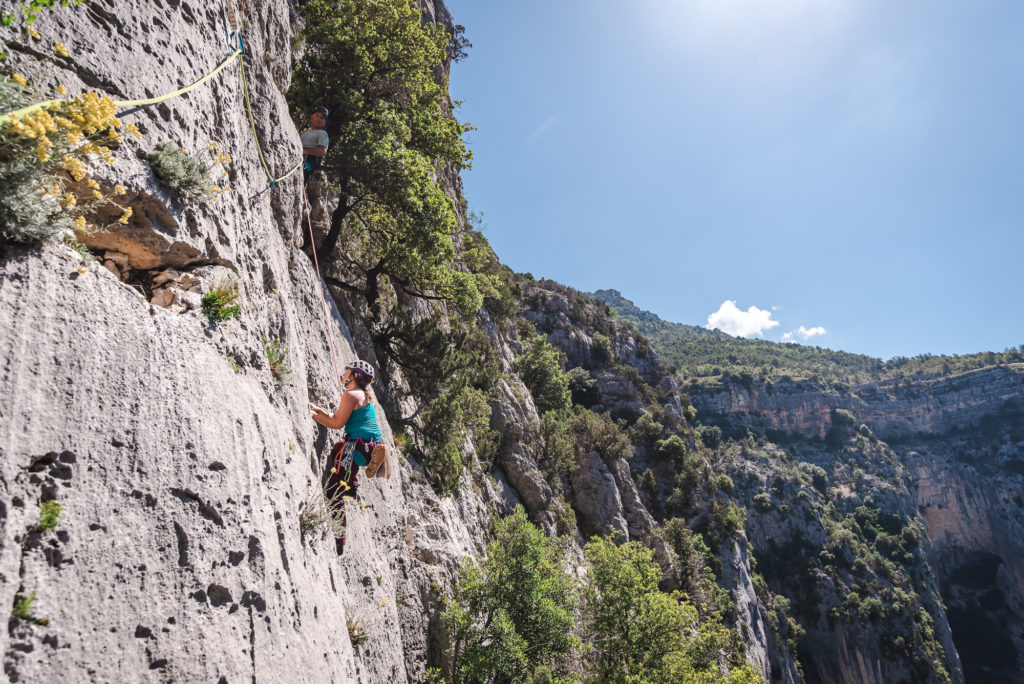 Grimper dans le Verdon : Annot à bloc et escalade en grande voie dans les gorges du Verdon