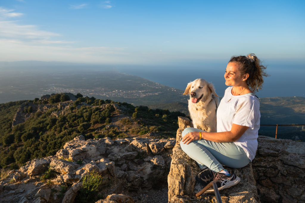 Visiter Argelès en automne avec mon chien : randonnées, plage, activités nautiques et à la montagne, bonnes adresses