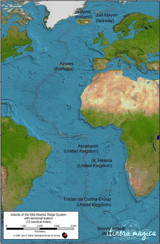 Islande et Açores : les soeurs secrètes. Découvrez les ressemblances entre ces îles de feu, situées sur la même dorsale atlantique.