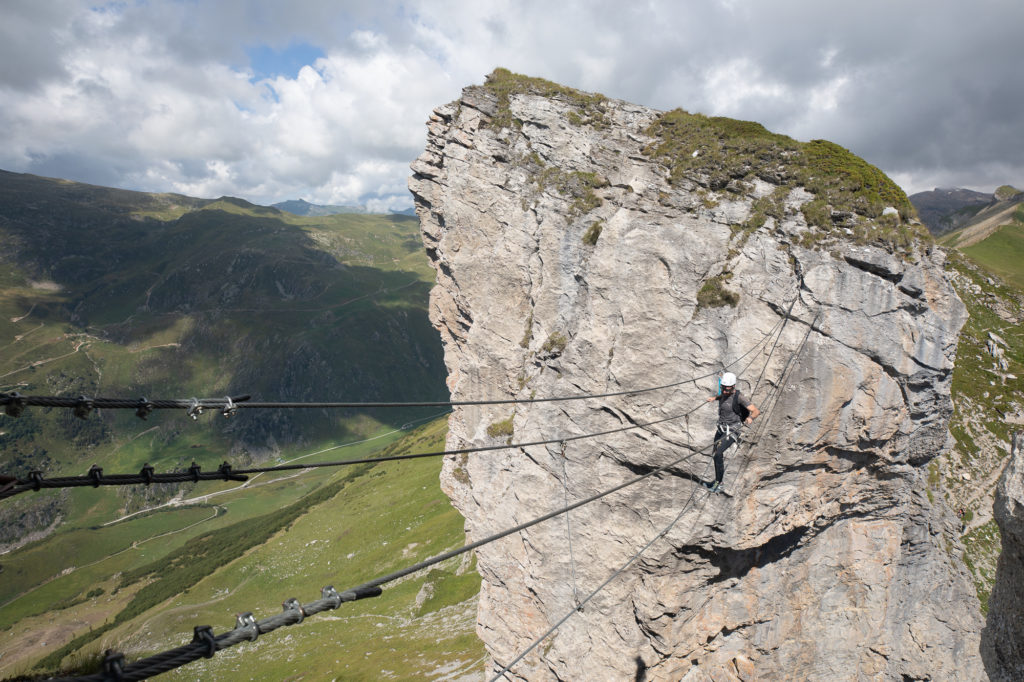 Que faire dans le Beaufortain ? Randonnée au lac de Roselend et via ferrata du roc du vent