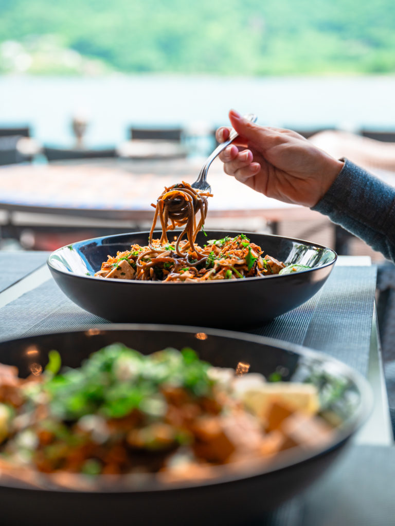que faire au bord du lac d'annecy restaurant