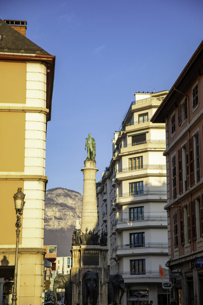 visiter chambéry capitale de la savoie histoire et bonnes adresses