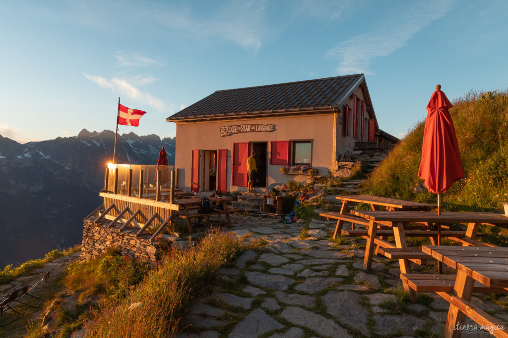 Que faire à Chamonix ? Les plus belles randonnées à Chamonix, la randonnée de la Jonction, une nuit au Montenvers, un vol en parapente à Chamonix...