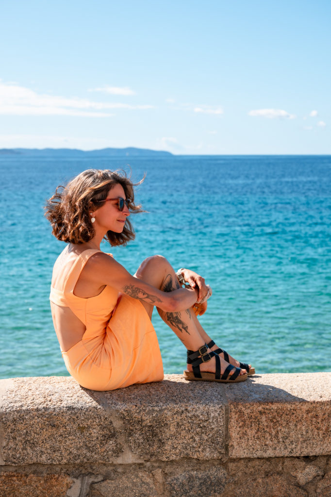 Voyager à Ajaccio à l'automne, entre mer et montagne, à la rencontre des artisans et producteurs : immersion dans le terroir corse et bonnes adresses!