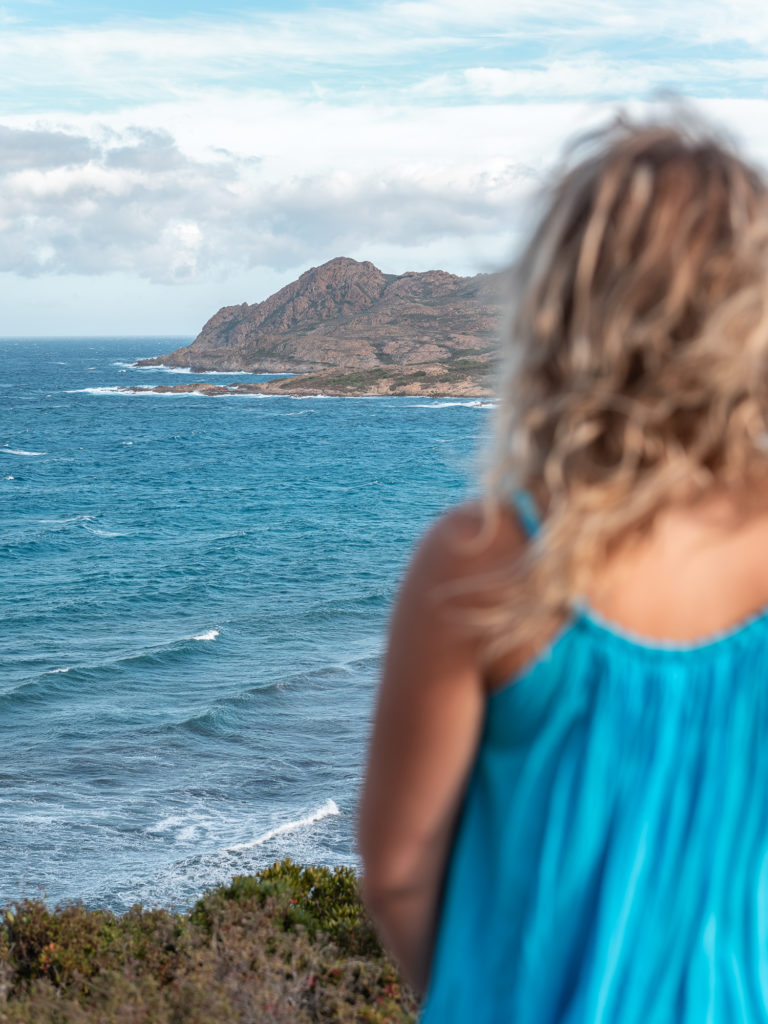 la corse hors saison : plages de corse en automne