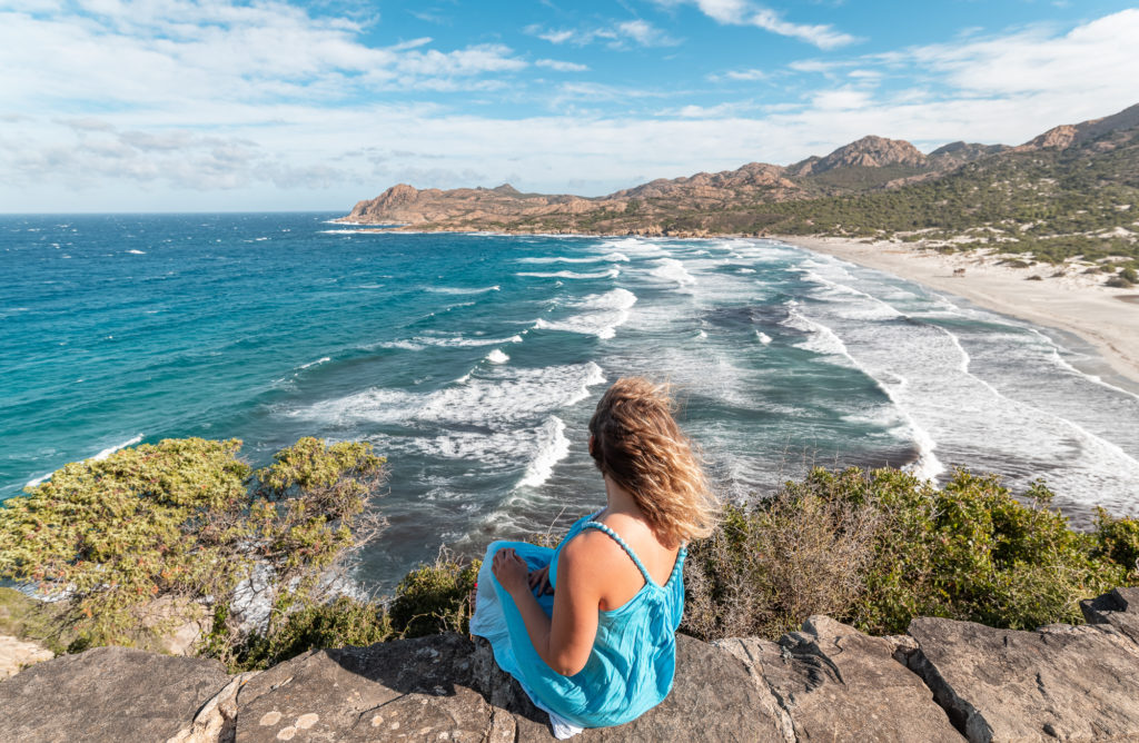 la corse hors saison : plages de corse en automne